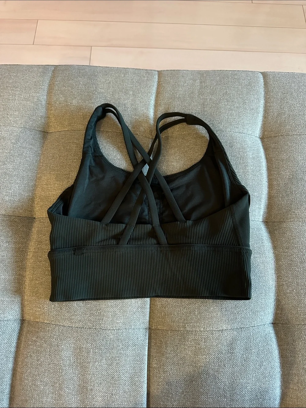 Lululemon Ribbed Cross-Back Sports Bra - Forrest Green